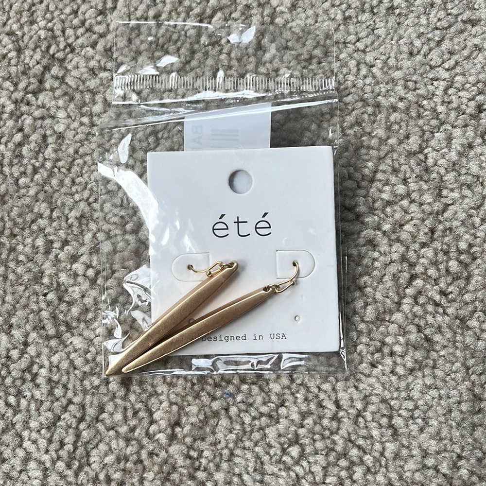 Eye Bar Drop Earrings